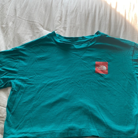 The North Face cropped tee - Picture 1 of 1